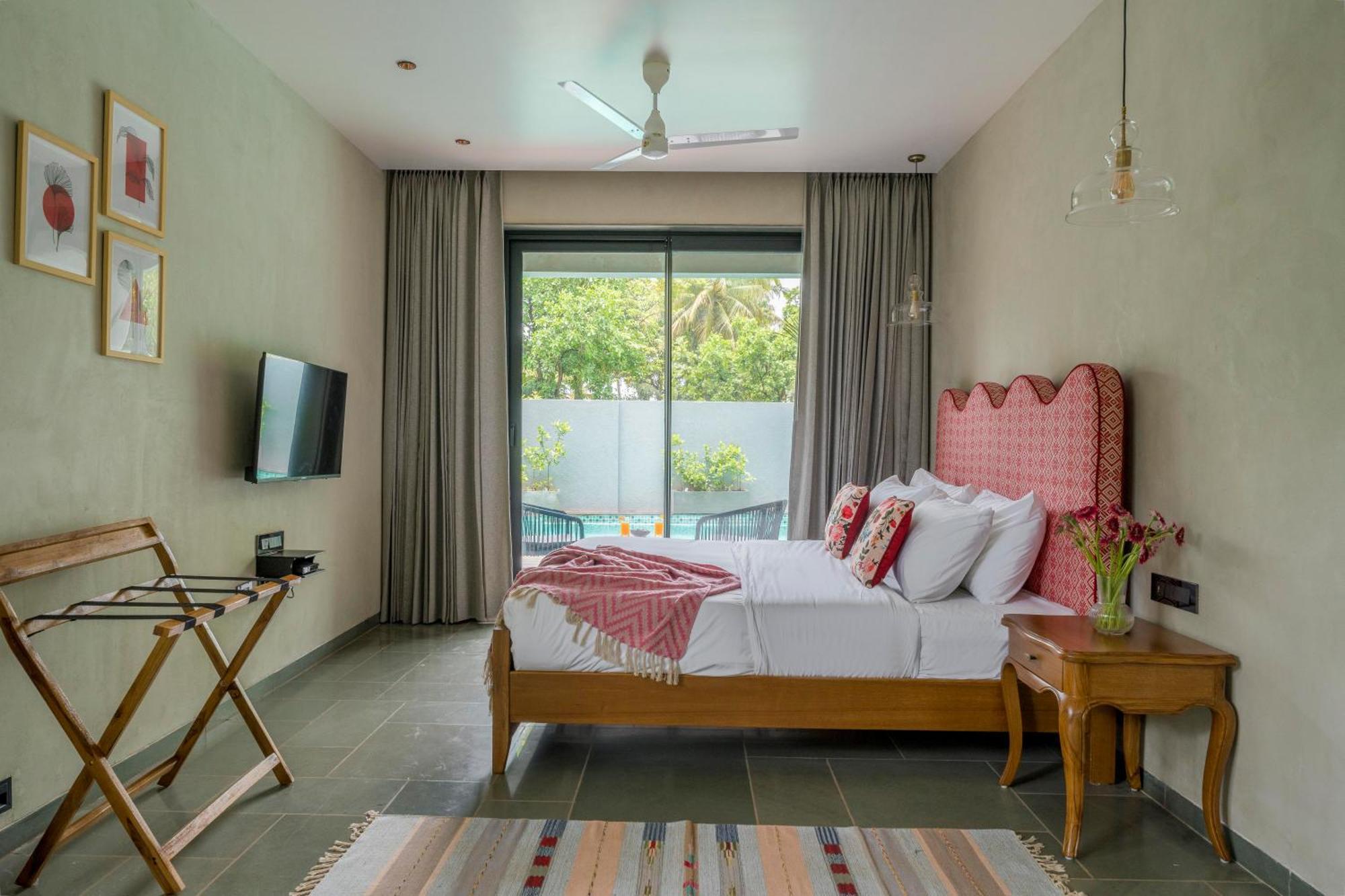 Vana - A Lindsay Manor Vagator Ngoại thất bức ảnh