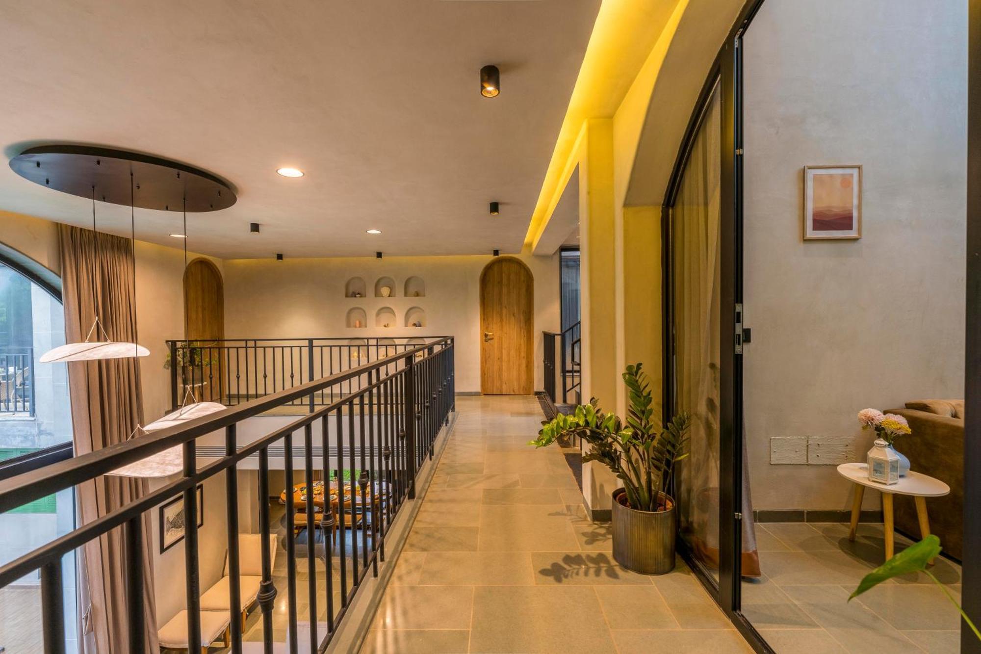 Vana - A Lindsay Manor Vagator Ngoại thất bức ảnh