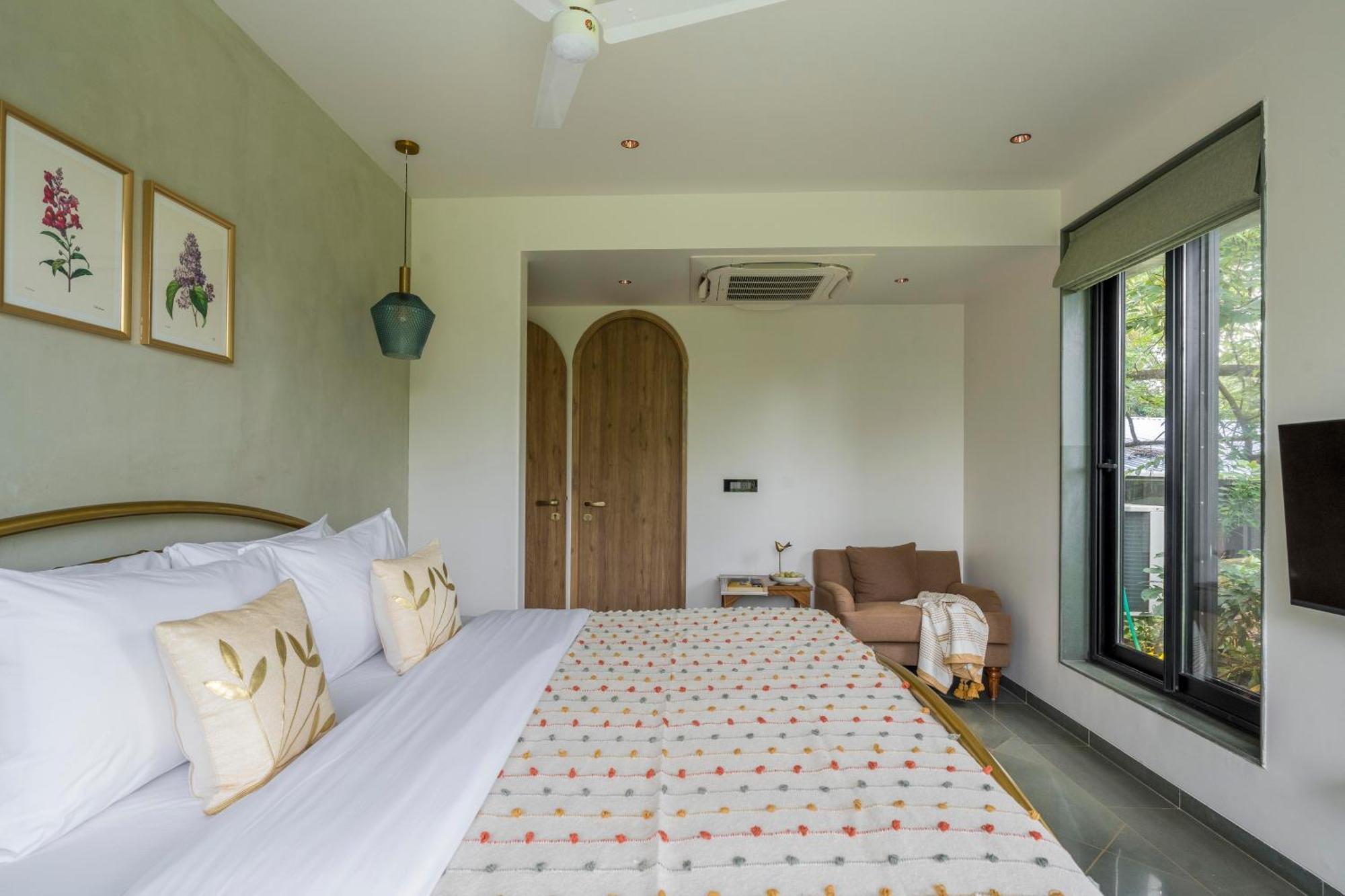 Vana - A Lindsay Manor Vagator Ngoại thất bức ảnh