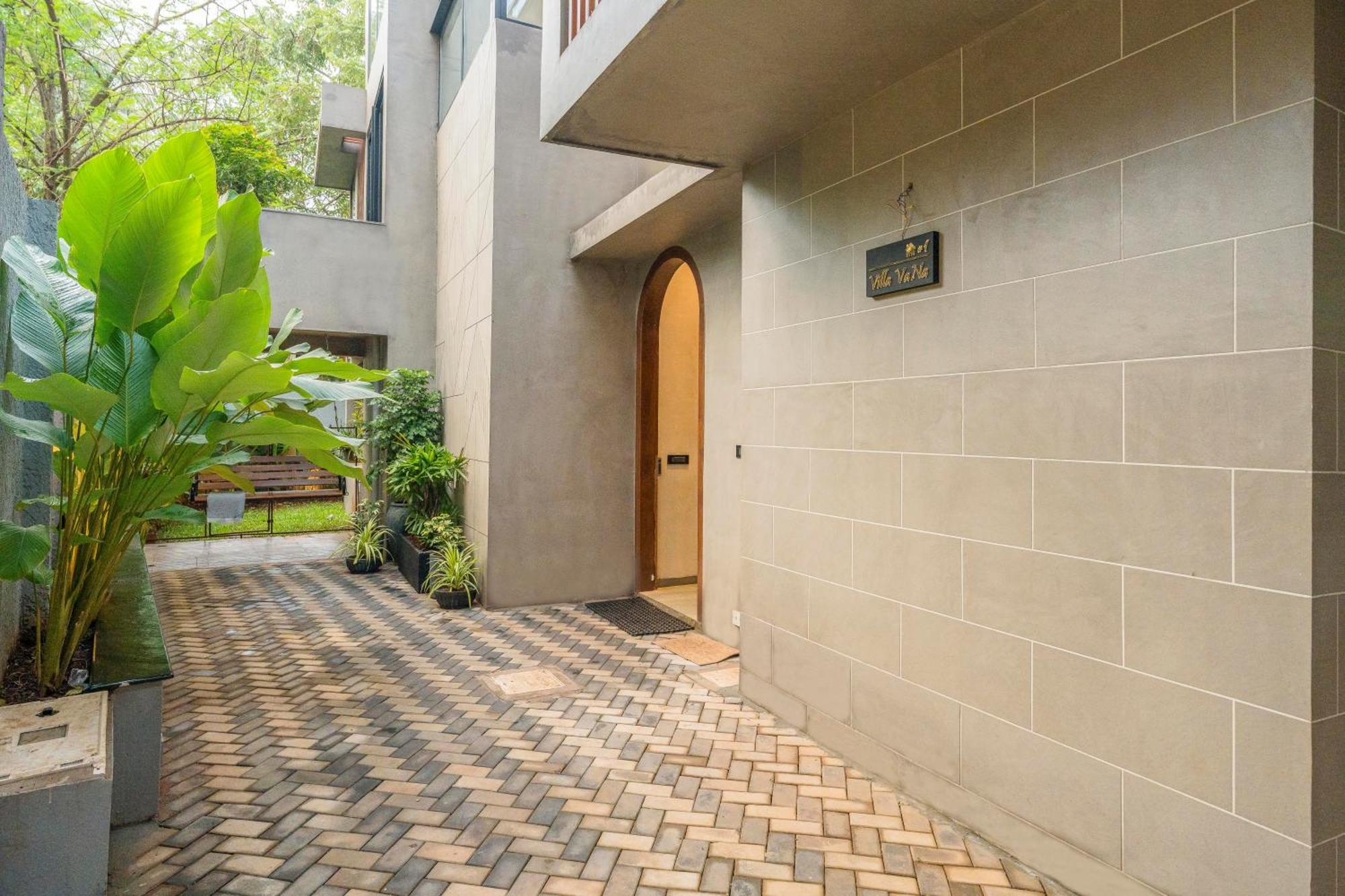 Vana - A Lindsay Manor Vagator Ngoại thất bức ảnh