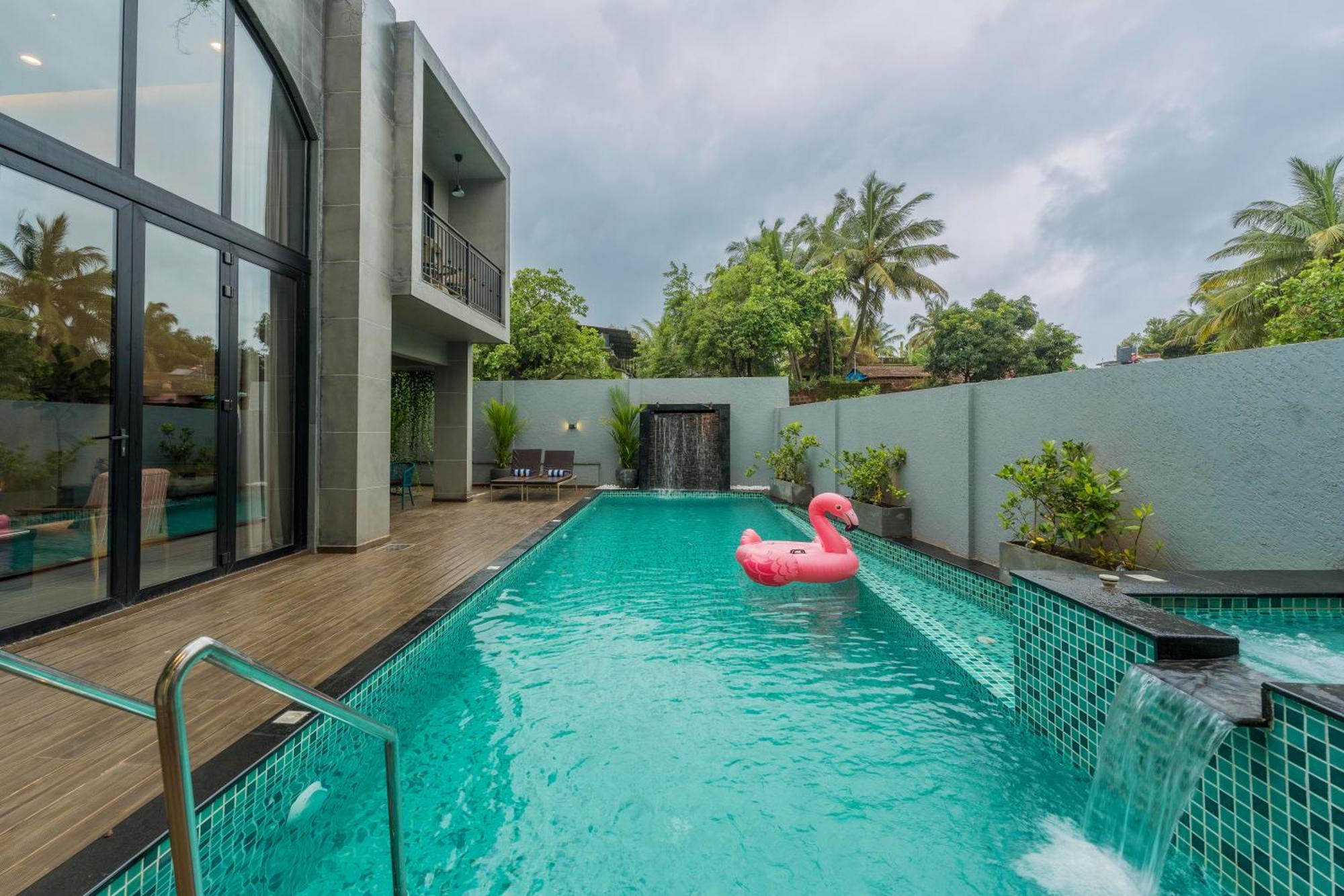 Vana - A Lindsay Manor Vagator Ngoại thất bức ảnh